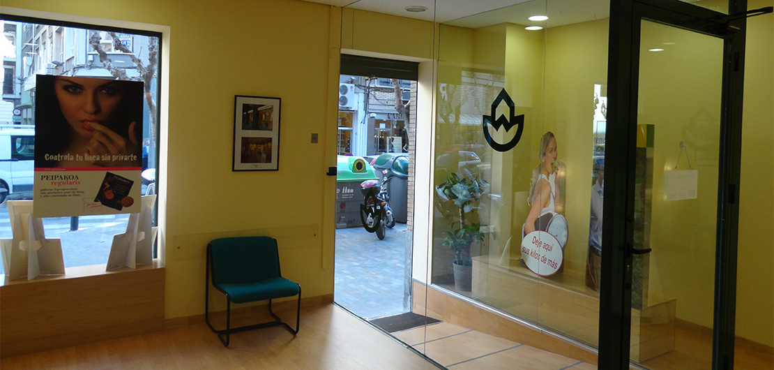 Reforma tienda Naturhouse en Murcia